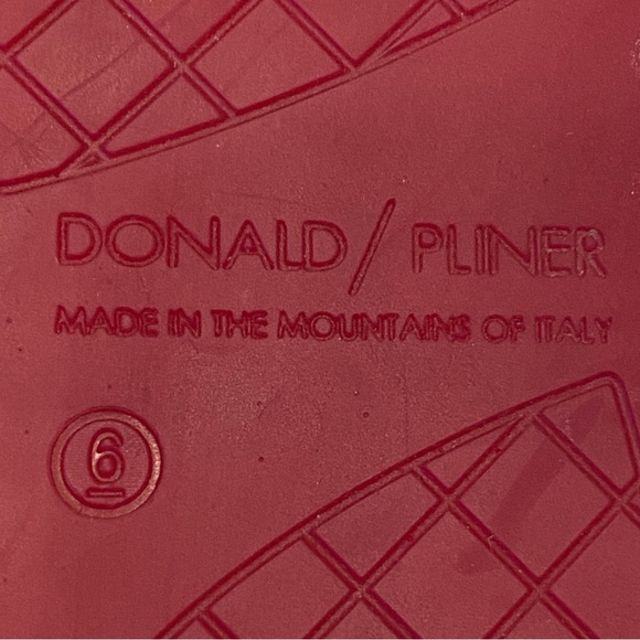 Donald Pliner Bondi Platform Jelly Sandals Slip-on Slides Shoes Red Size 6 EUC - Picture 13 of 14